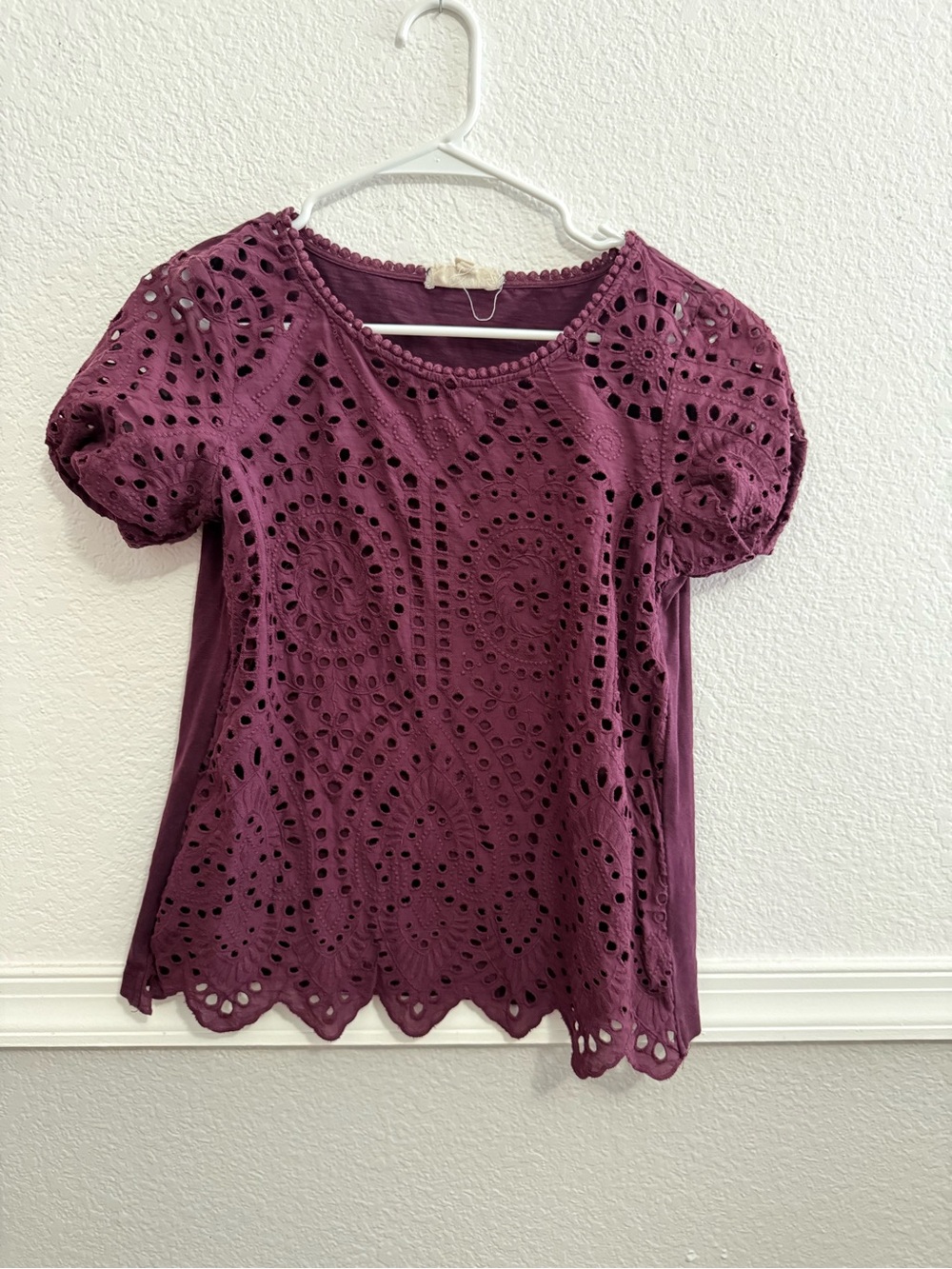 Women’s Eyelet Short Sleeve Blouse in Plum